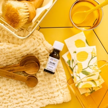 All-Purpose Cleaning Wipes with Tea Tree Essential Oil