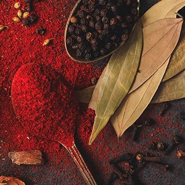 5 Benefits of Buying Local Spices & Seasonings